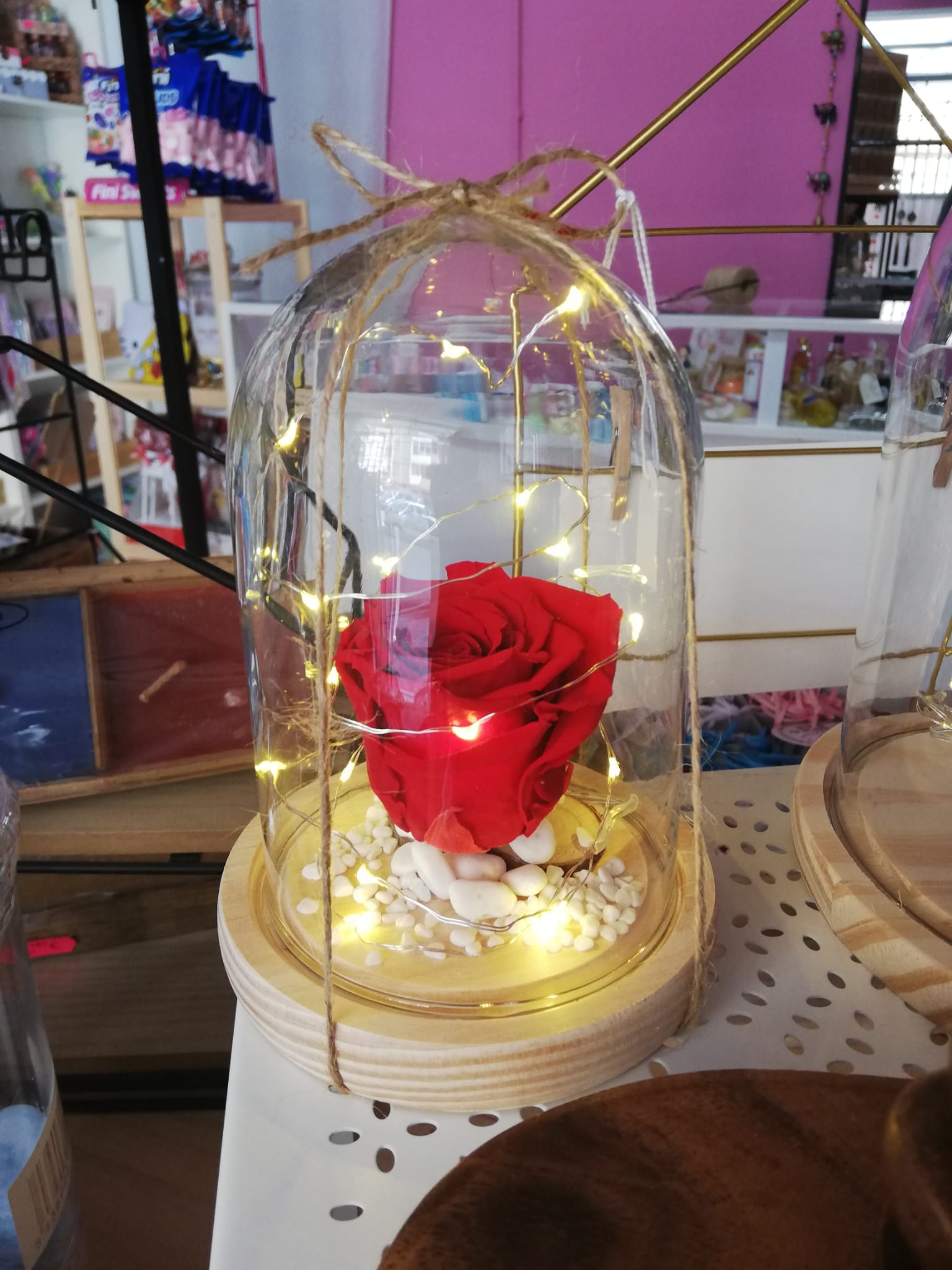 Rosa eterna con luz - 25.95€